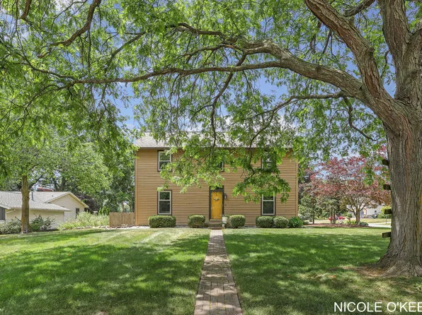 7241 Forsythia Ave SE, Grand Rapids, MI 49508