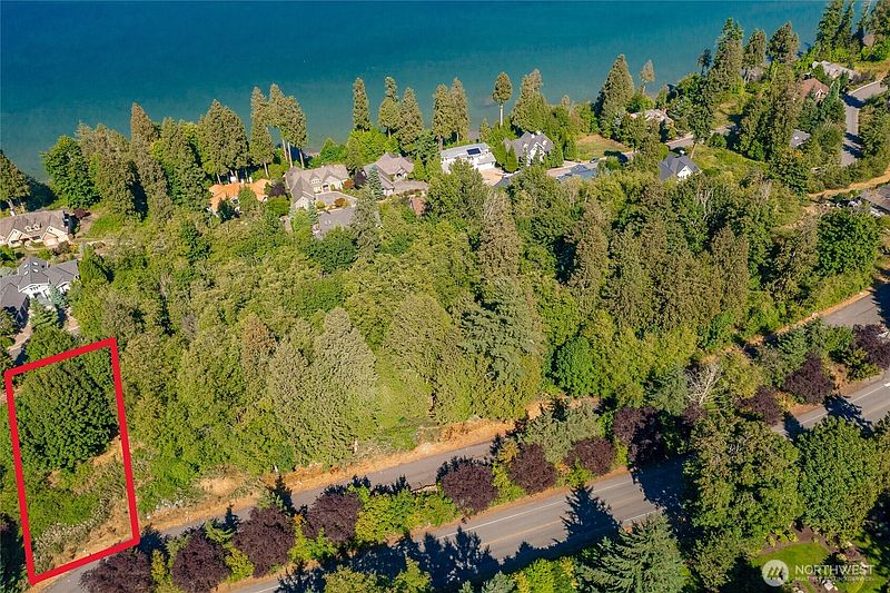 3rd image of 5526 Puffin Place