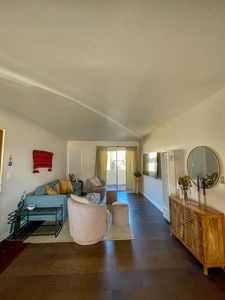 1755 N Berendo St APT 22, Los Angeles, CA, 90027