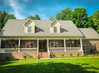 1674 Grants Rd, Columbia, TN 38401