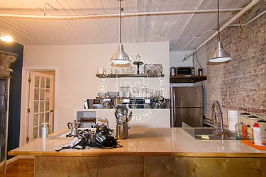 Rented by Nolita Group