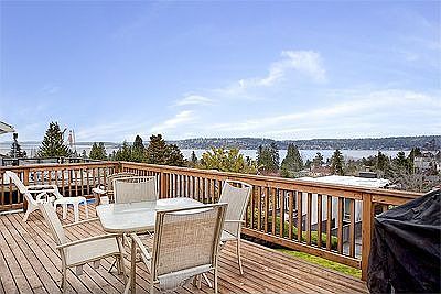 Captivating views of Lake Washington and the Cascades. 