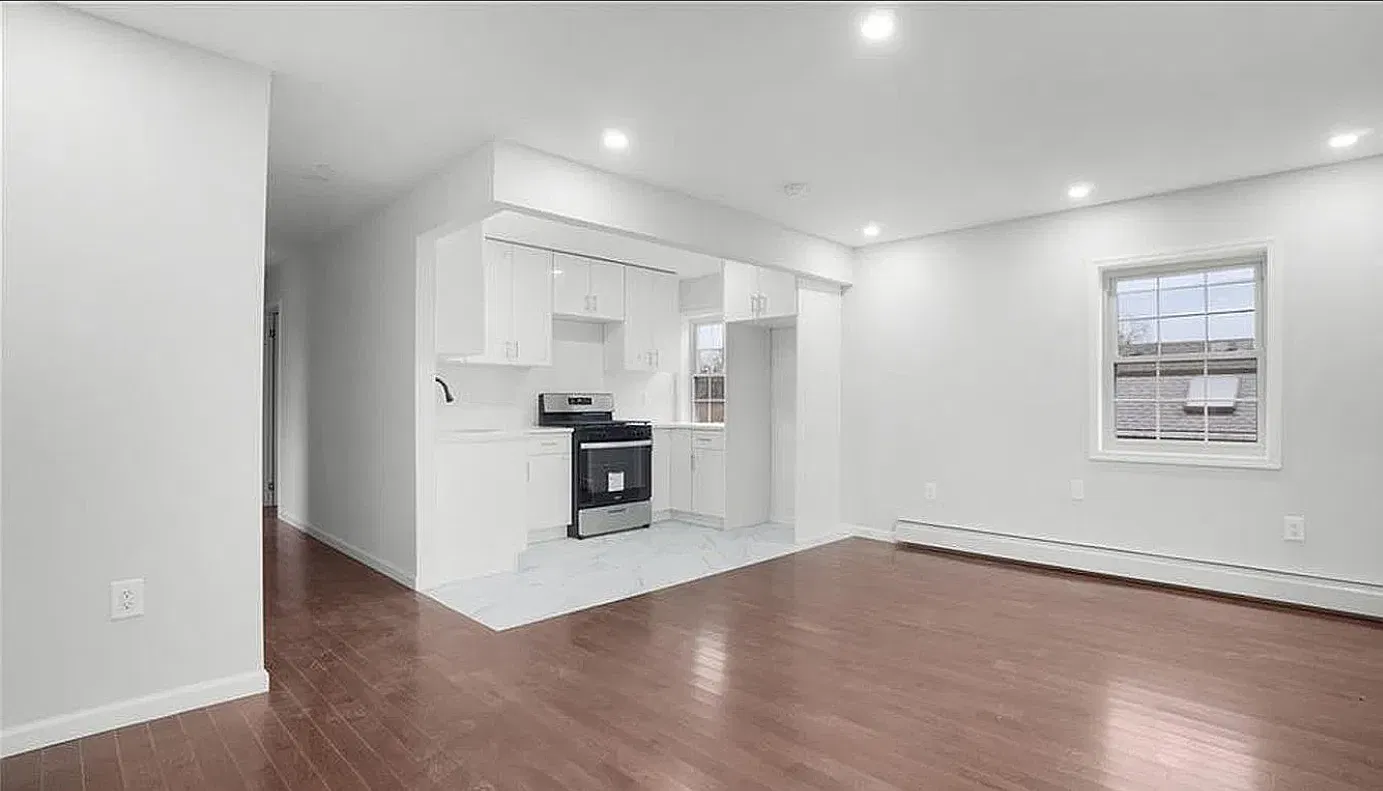 2157 Walton Ave — Photo 3