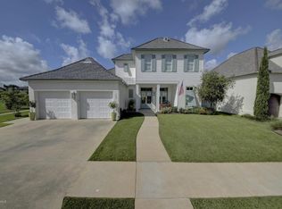 105 Brightwood Dr, Lafayette, LA 70508