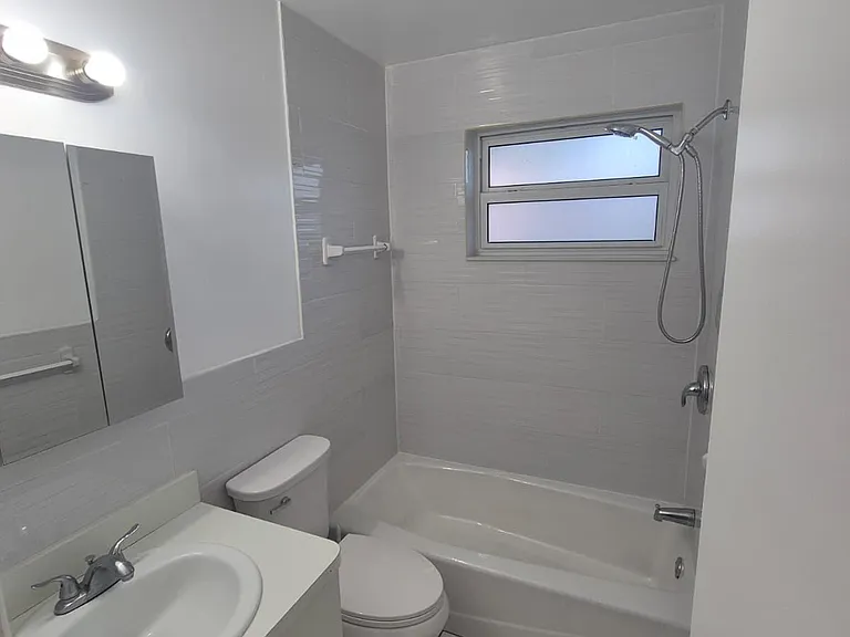 3500 Polk St #5 — Photo 7