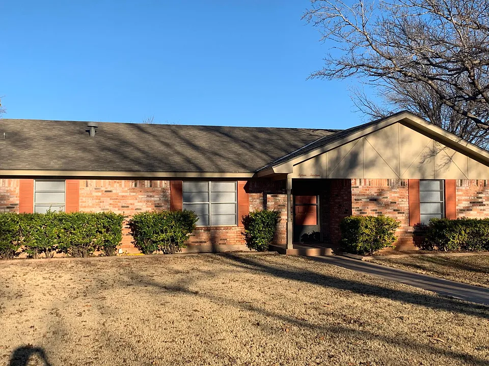 1513 Richland Dr