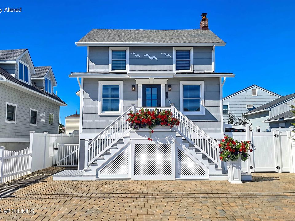 1st image of 101 Westmont Avenue