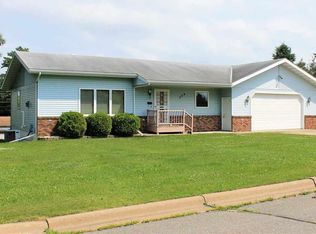 504 SE 1st Ave, Grand Rapids, MN 55744