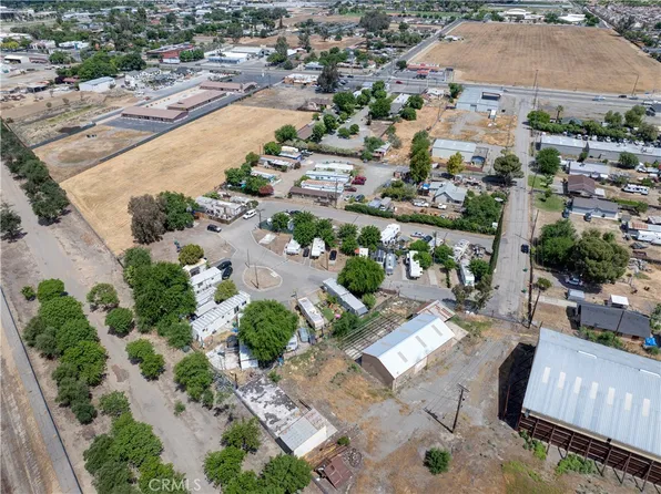 1529 Tanner Rd, Los Banos, CA 93635