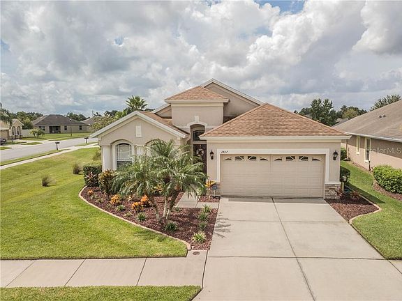 2nd image of 2467 Ladoga Dr