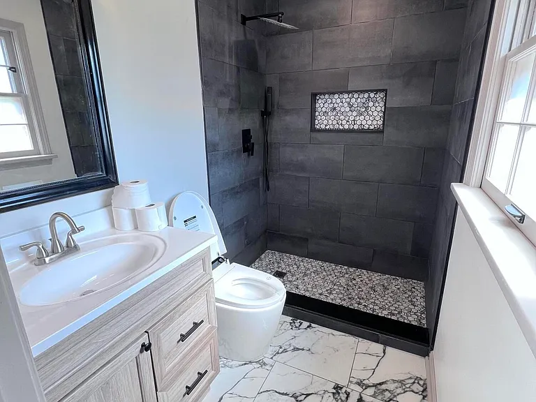 8909 Gonewind Ct — Photo 15