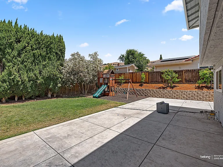 3661 Slopeview Dr — Photo 73