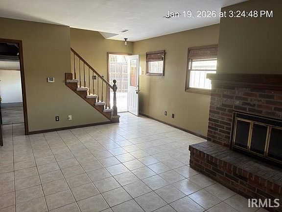 5th image of 1409 S Park Dr