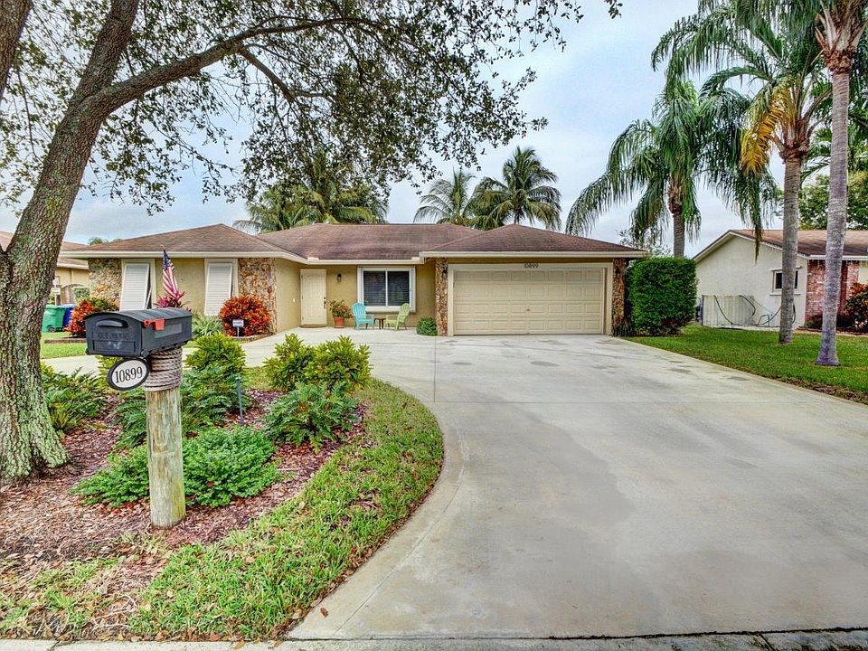 1st image of 10899 NW 21st Pl