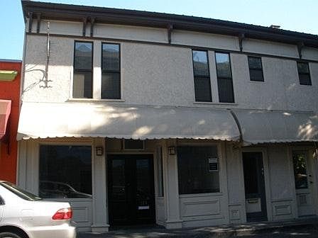 1st image of 124 Plaza St