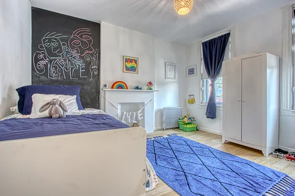 Sold by Douglas Elliman | media 8