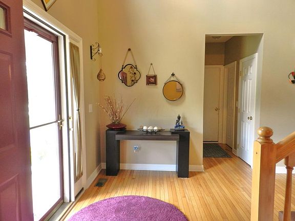 3rd image of 7158 Lavender Ln
