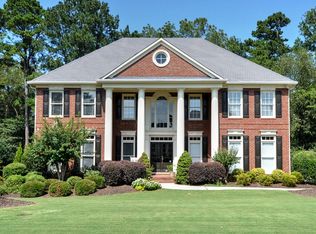 1433 Riverview Run Ln, Suwanee, GA 30024