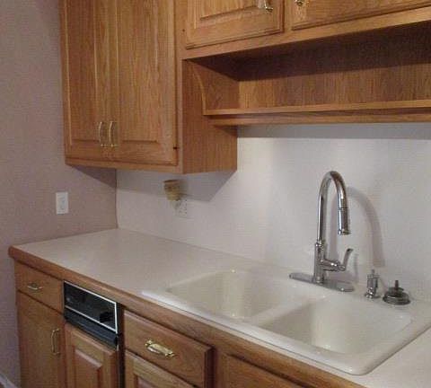 4th image of 306 W Colville St
