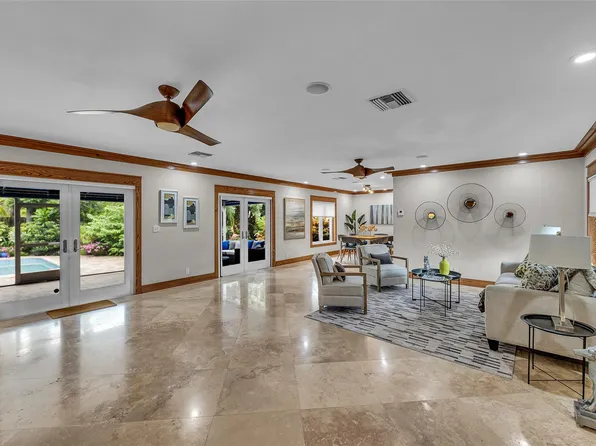 701 NW 24th Street, Wilton Manors, FL 33311