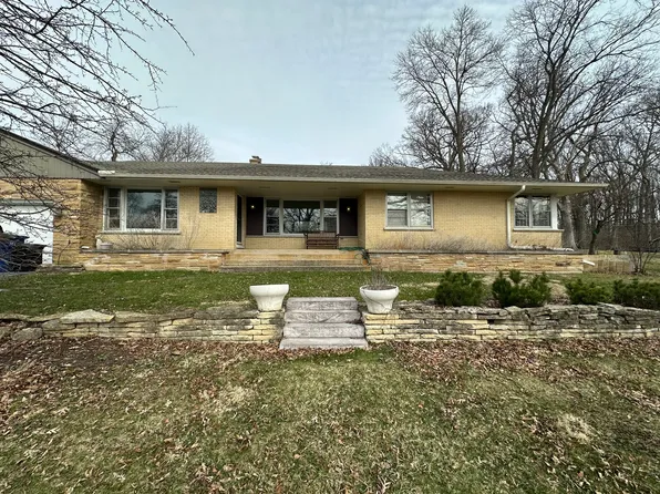 (undisclosed Address), Northwoods, IL 60185