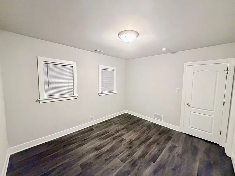5209 W Lake St — Photo 15