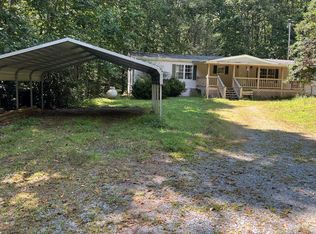 76 Scenic Ln, Blue Ridge, GA 30513