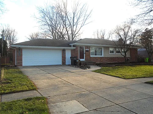 23654 Whitley Dr Photo 1
