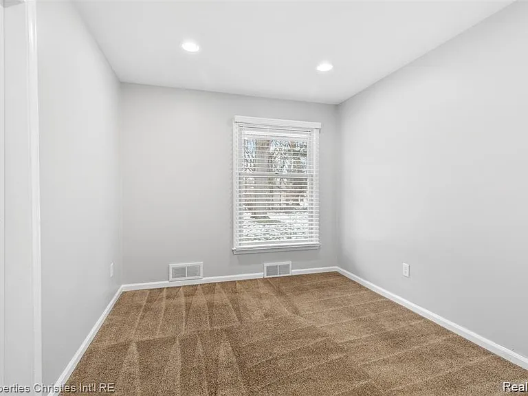 6881 W Dartmoor Rd — Photo 11