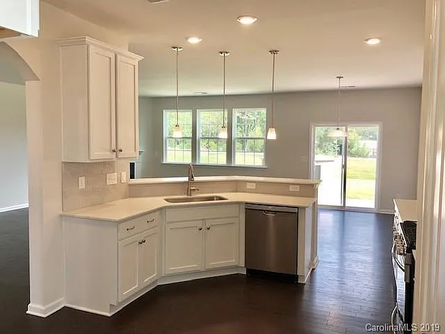 2230 Killian Creek Dr — Photo 7