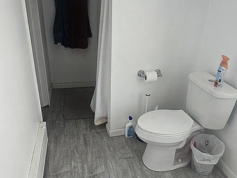 524 Greenwood Ave #2 — Photo 6