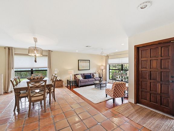 4th image of 10152 Harbourtown Court