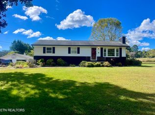 6801 Henegar Rd, Corryton, TN 37721