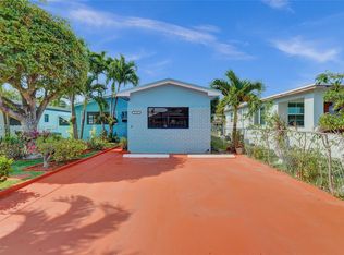 600 NW 3rd Ct, Hallandale Beach, FL 33009