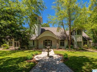 3021 Panorama Dr SE, Huntsville, AL 35801