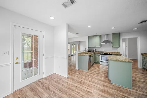 3313 Country Meadow Ln Photo 1