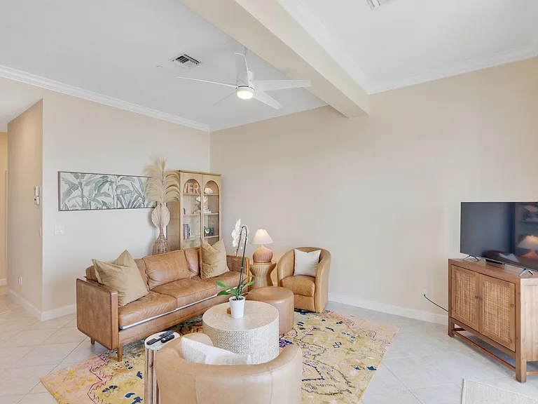 2700 Ocean Dr #501 — Photo 5
