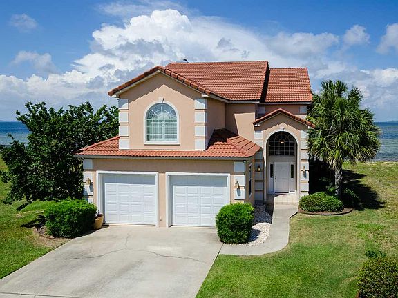 4th image of 26 Baybridge Dr