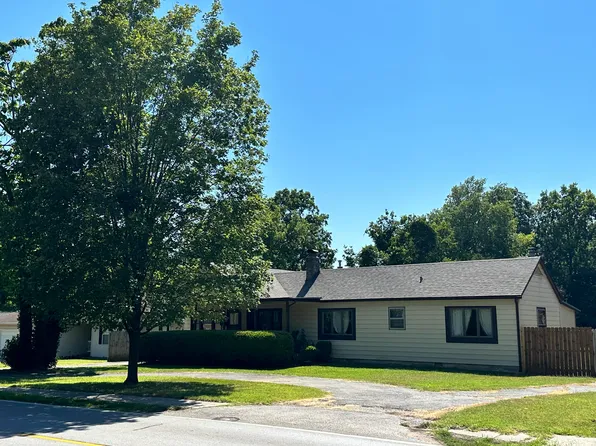 1455 S Oak Grove Avenue, Springfield, MO 65804