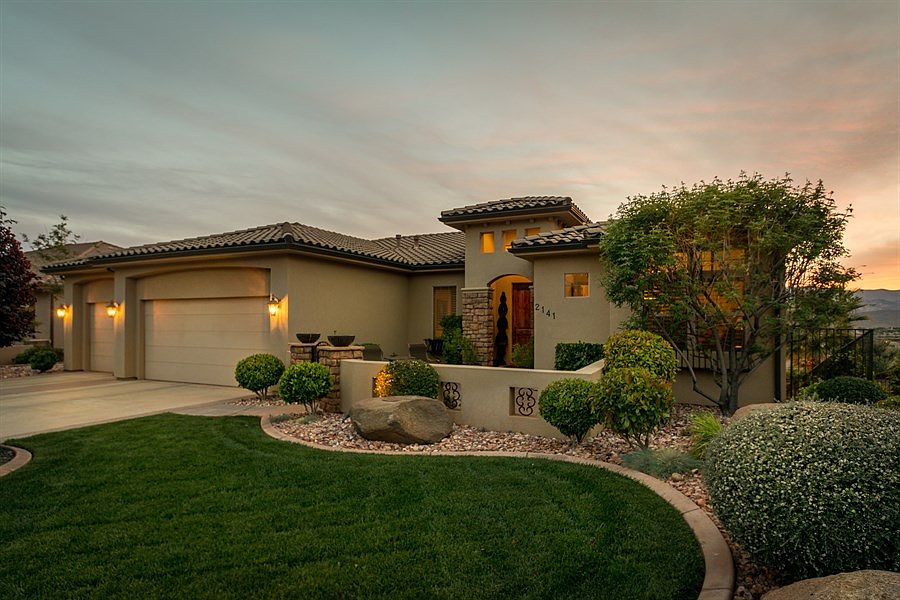 1st image of 2141 N Lone Rock Dr