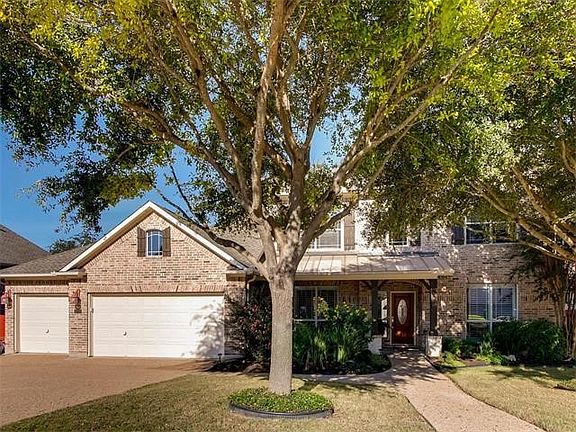 2nd image of 2703 Yalding Dr