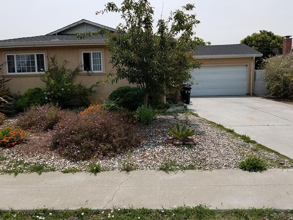 1st image of 6934 Cabernet Ave