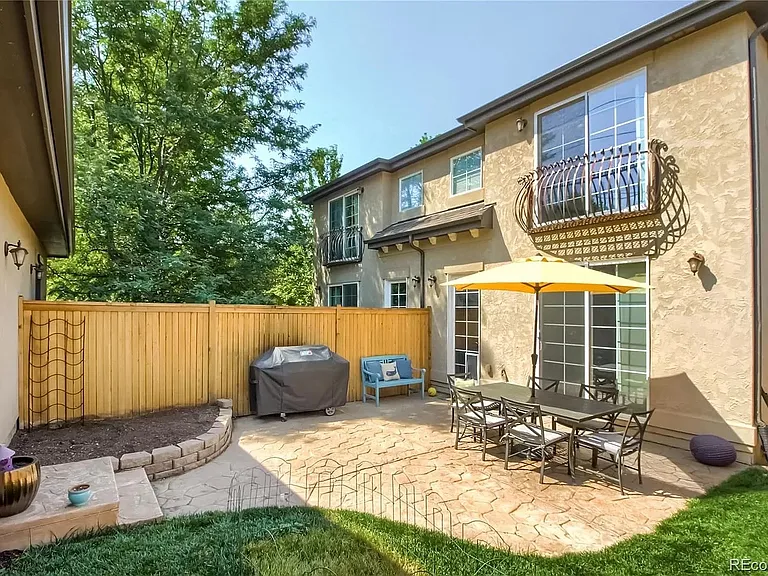 884 S Emerson St — Photo 13