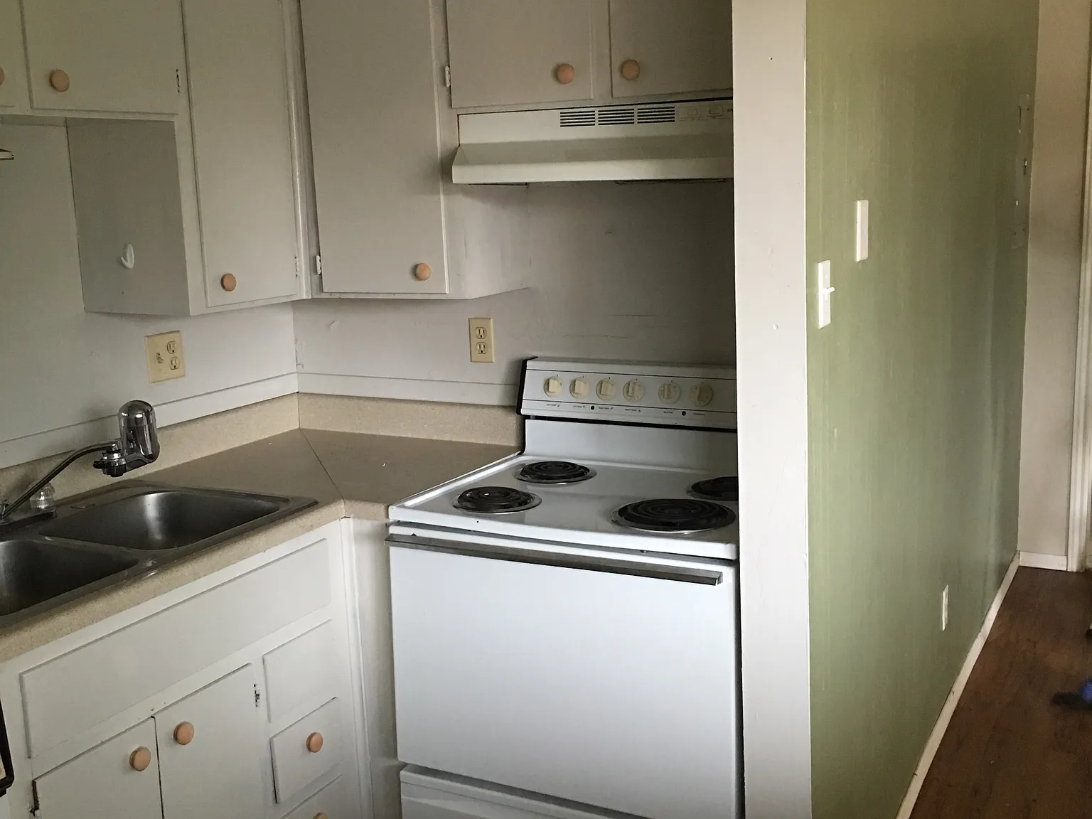 1 bed, $750 — Photo 4