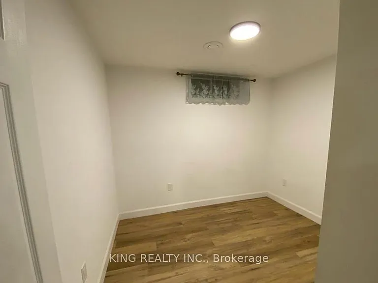 1182 Silverfox Dr #BASEMENT — Photo 4