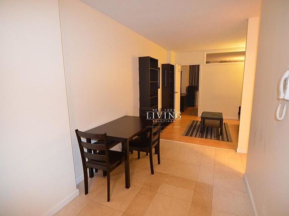 3rd image of 130 Water St APT 8A