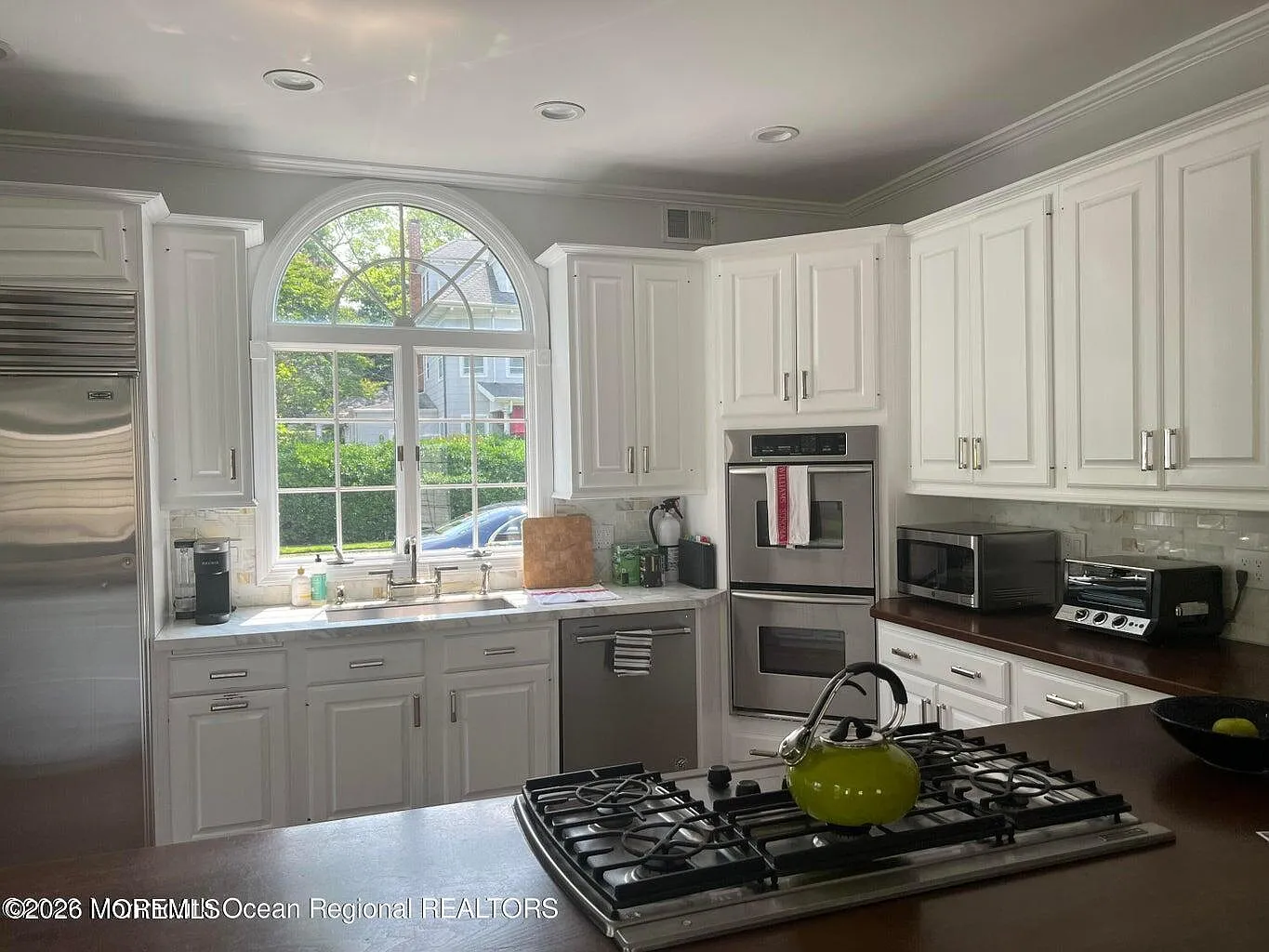 6 bed, 3756 sqft, $5,000 — Photo 3