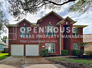 823 Portsmouth Dr, Pearland, TX 77584