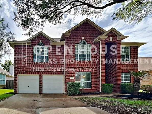 823 Portsmouth Dr, Pearland, TX 77584