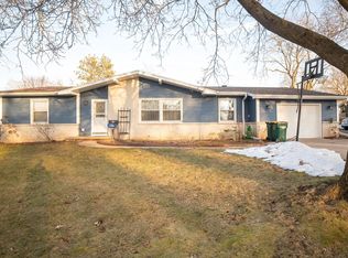 1119 Grove St, Fort Atkinson, WI 53538